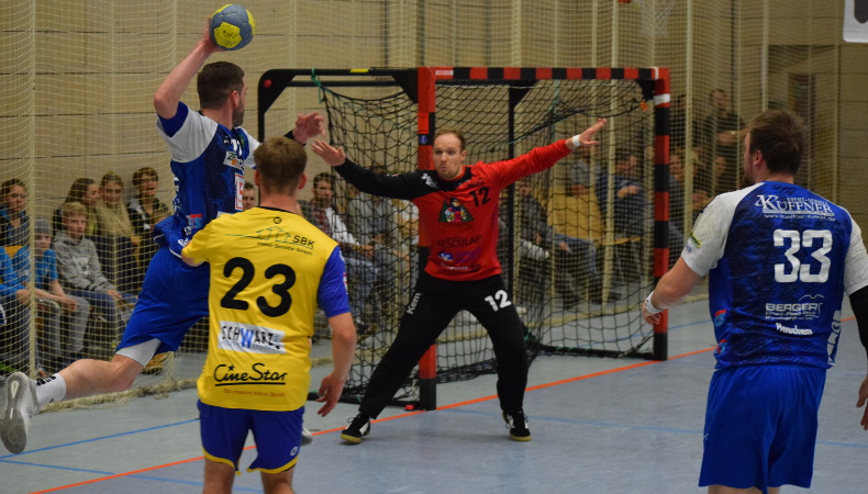 HSG Konstanz Superball 2019 - auch Maximiliam Wolf mit gutem Positionsspiel.